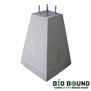 Betonpoer 70 cm hoog 4 x draadeind M12 biobased circulair