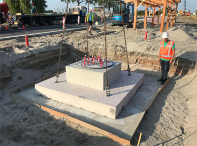 Funderingspoer voor zonneboom van duurzaam beton