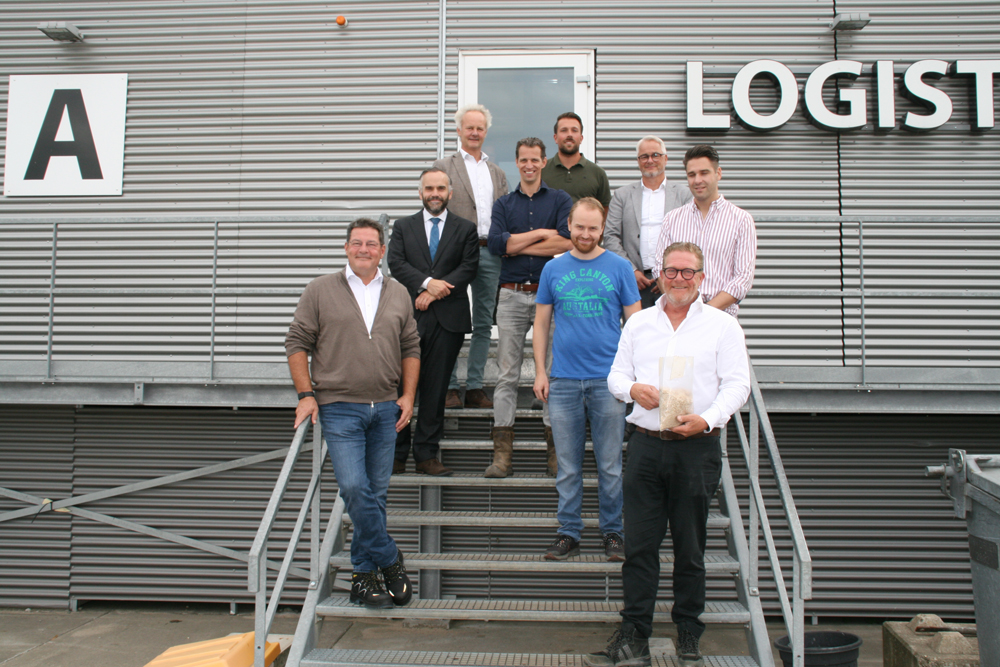 Werkbezoek aan productie Bio Bound fietspadplaten gemeente Vught