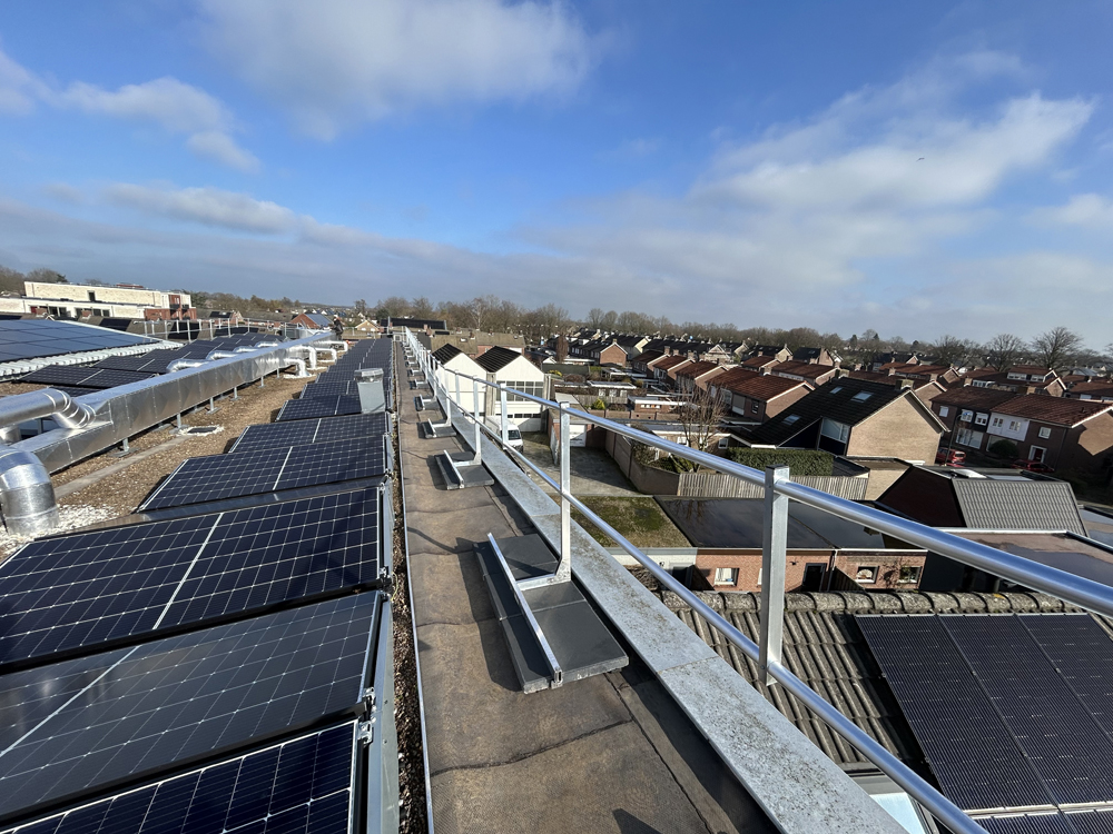 Circulaire tegels als ballast op dak