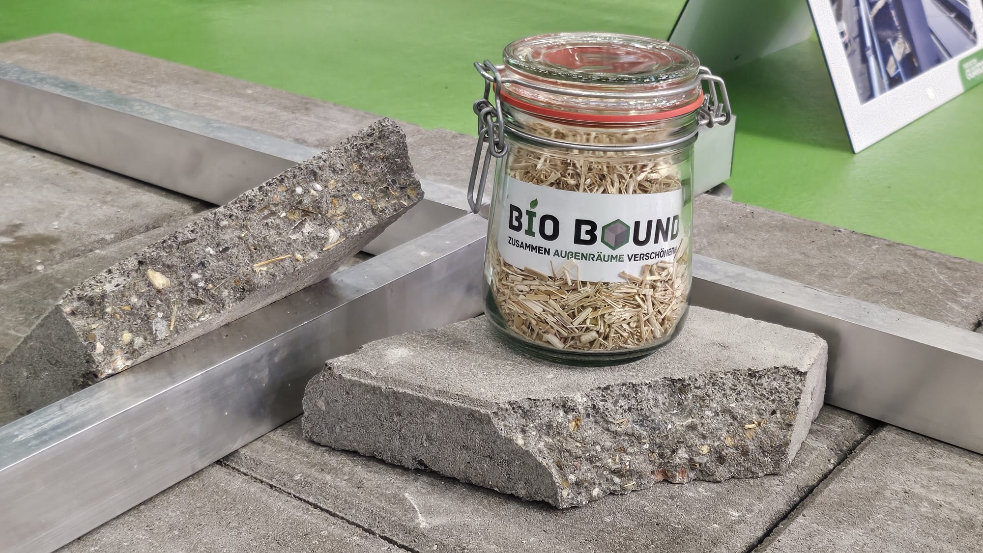 Mischanthus Bio Bound