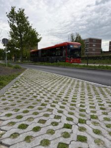 Circulaire, biobased grasbetontegels voor de Europaweg in Haarlem