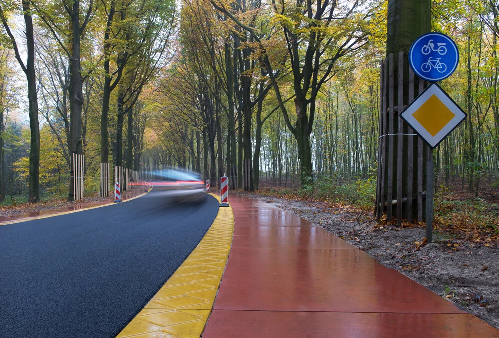 Gekoppelde fietspGekoppelde fietspadplaten in Gemeente Doorwerthadplaten